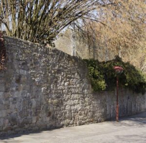 Klostergartenmauer